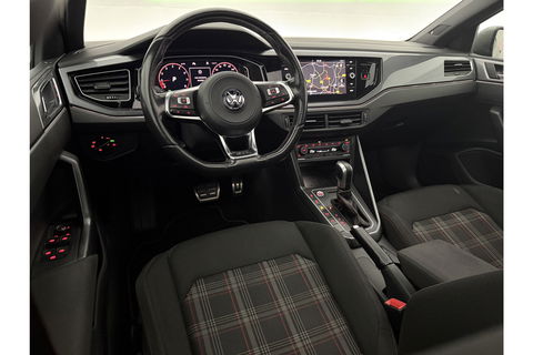 Volkswagen Polo 2.0 TSI GTI | beats-audio | 200PK Pano LED DSG Virtual Camera Carplay Clima Cruise Navi PDC 18''LMV