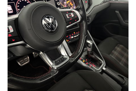 Volkswagen Polo 2.0 TSI GTI | beats-audio | 200PK Pano LED DSG Virtual Camera Carplay Clima Cruise Navi PDC 18''LMV