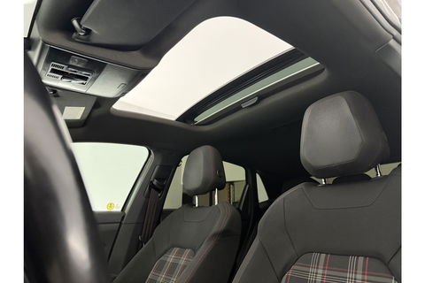 Volkswagen Polo 2.0 TSI GTI | beats-audio | 200PK Pano LED DSG Virtual Camera Carplay Clima Cruise Navi PDC 18''LMV