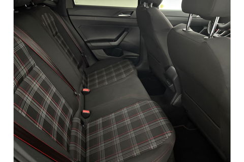 Volkswagen Polo 2.0 TSI GTI | beats-audio | 200PK Pano LED DSG Virtual Camera Carplay Clima Cruise Navi PDC 18''LMV
