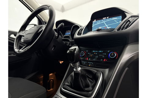 Ford Kuga 1.5 EcoBoost ST Line LED Clima Cruise Carplay Navigatie PDC 17"LMV
