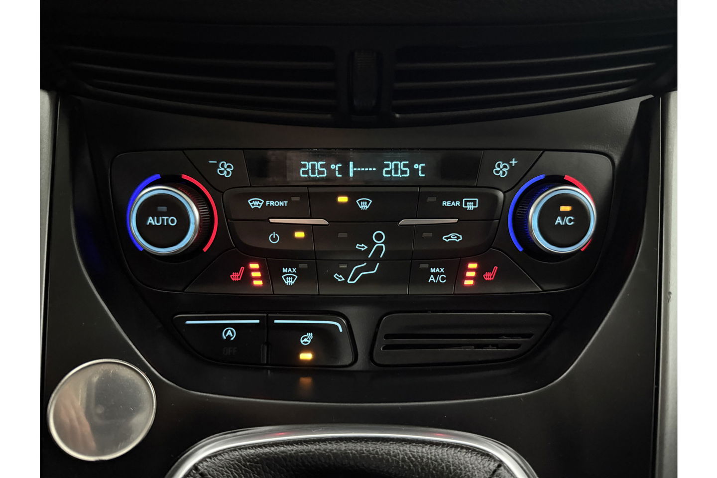 Ford Kuga 1.5 EcoBoost ST Line LED Clima Cruise Carplay Navigatie PDC 17"LMV