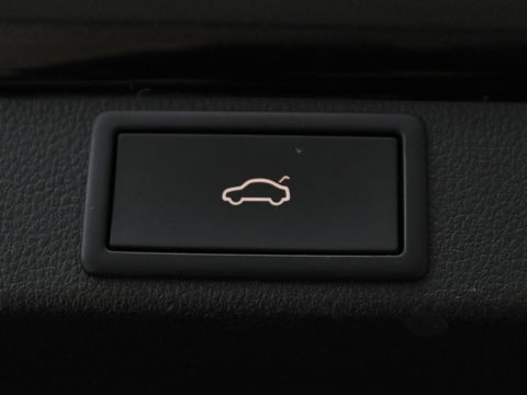 Škoda Octavia Combi 1.0 e-TSI Business Edition Plus | Apple Carplay | Cruise Control Adaptief | Navi | Sfeerverlichting |  Dodehoek Detectie | Stoelverwarming