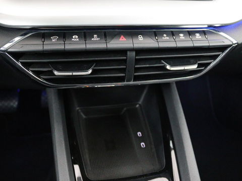 Škoda Octavia Combi 1.0 e-TSI Business Edition Plus | Apple Carplay | Cruise Control Adaptief | Navi | Sfeerverlichting |  Dodehoek Detectie | Stoelverwarming