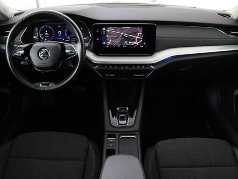 Škoda Octavia Combi 1.0 e-TSI Business Edition Plus | Apple Carplay | Cruise Control Adaptief | Navi | Sfeerverlichting |  Dodehoek Detectie | Stoelverwarming