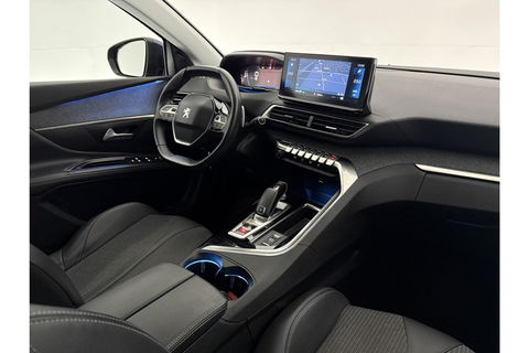 Peugeot 5008 1.2 PureTech Allure Pack | 7 Persoons | LED Trekhaak Sfeer Virtual 360Camera Carplay Clima Cruise Navi PDC 18''LMV