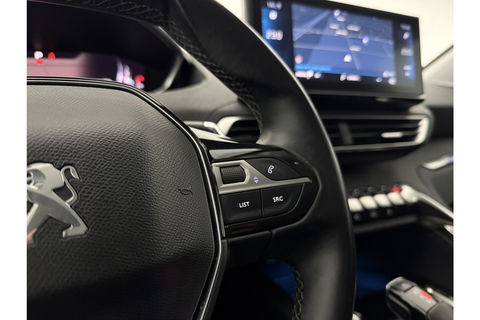Peugeot 5008 1.2 PureTech Allure Pack | 7 Persoons | LED Trekhaak Sfeer Virtual 360Camera Carplay Clima Cruise Navi PDC 18''LMV