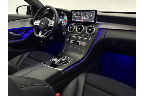 Mercedes-Benz C-Klasse 180 AMG 157PK Pano Sfeerverl. Virtual LED 18"LMV Clima Cruise Camera Carplay Navi PDC