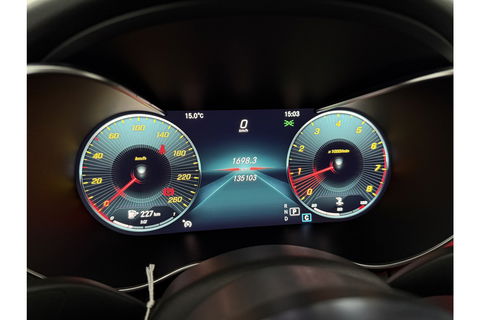 Mercedes-Benz C-Klasse 180 AMG 157PK Pano Sfeerverl. Virtual LED 18"LMV Clima Cruise Camera Carplay Navi PDC