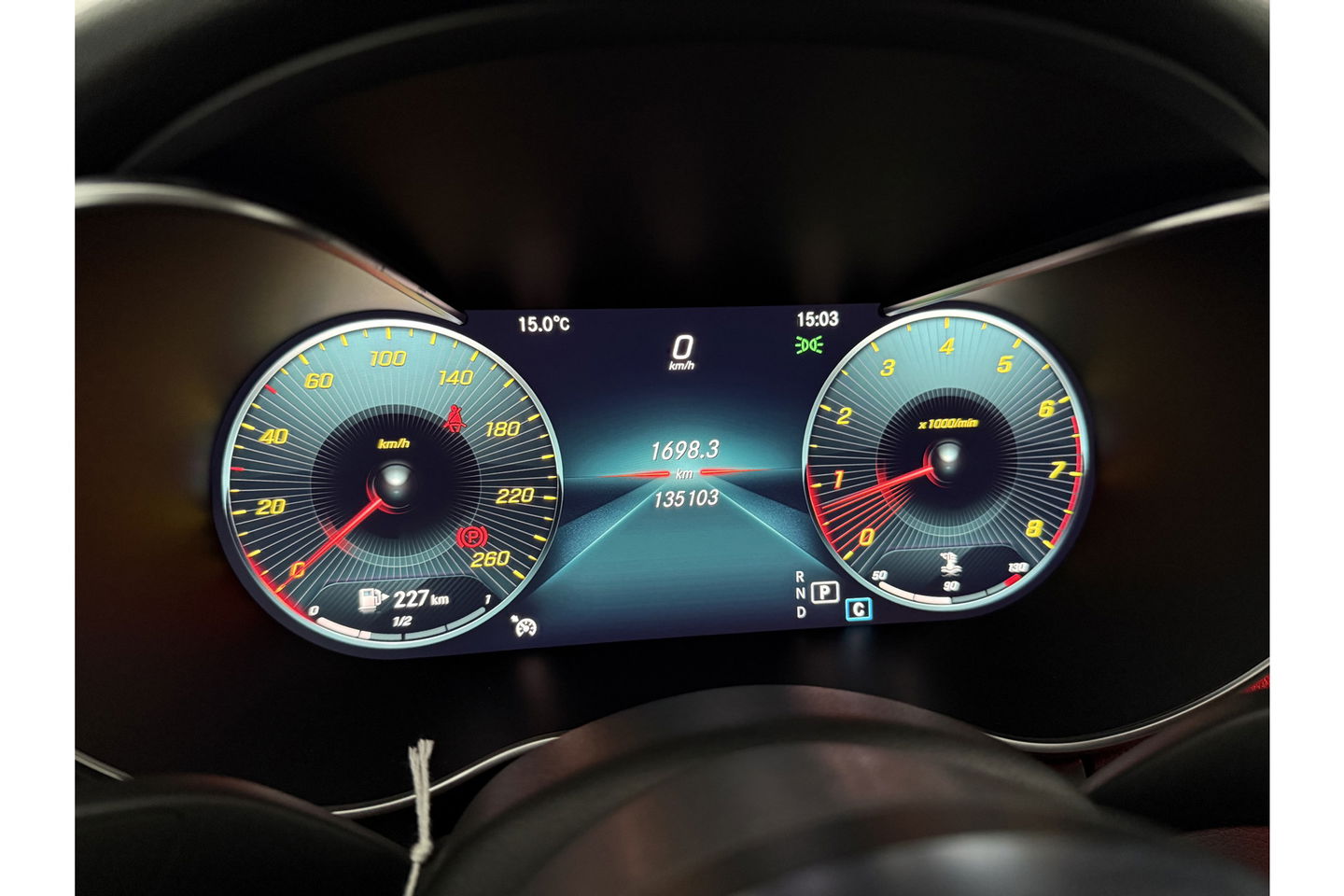 Mercedes-Benz C-Klasse 180 AMG 157PK Pano Sfeerverl. Virtual LED 18"LMV Clima Cruise Camera Carplay Navi PDC