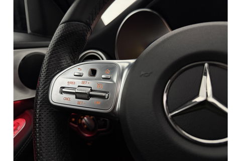 Mercedes-Benz C-Klasse 180 AMG 157PK Pano Sfeerverl. Virtual LED 18"LMV Clima Cruise Camera Carplay Navi PDC