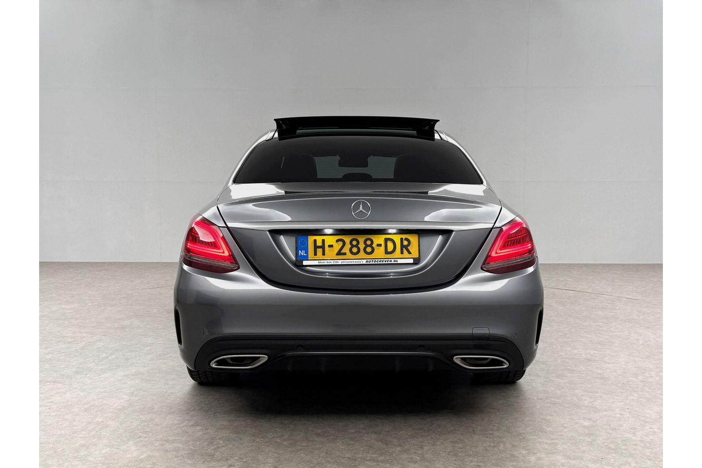 Mercedes-Benz C-Klasse 180 AMG 157PK Pano Sfeerverl. Virtual LED 18"LMV Clima Cruise Camera Carplay Navi PDC