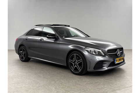 Mercedes-Benz C-Klasse 180 AMG 157PK Pano Sfeerverl. Virtual LED 18"LMV Clima Cruise Camera Carplay Navi PDC