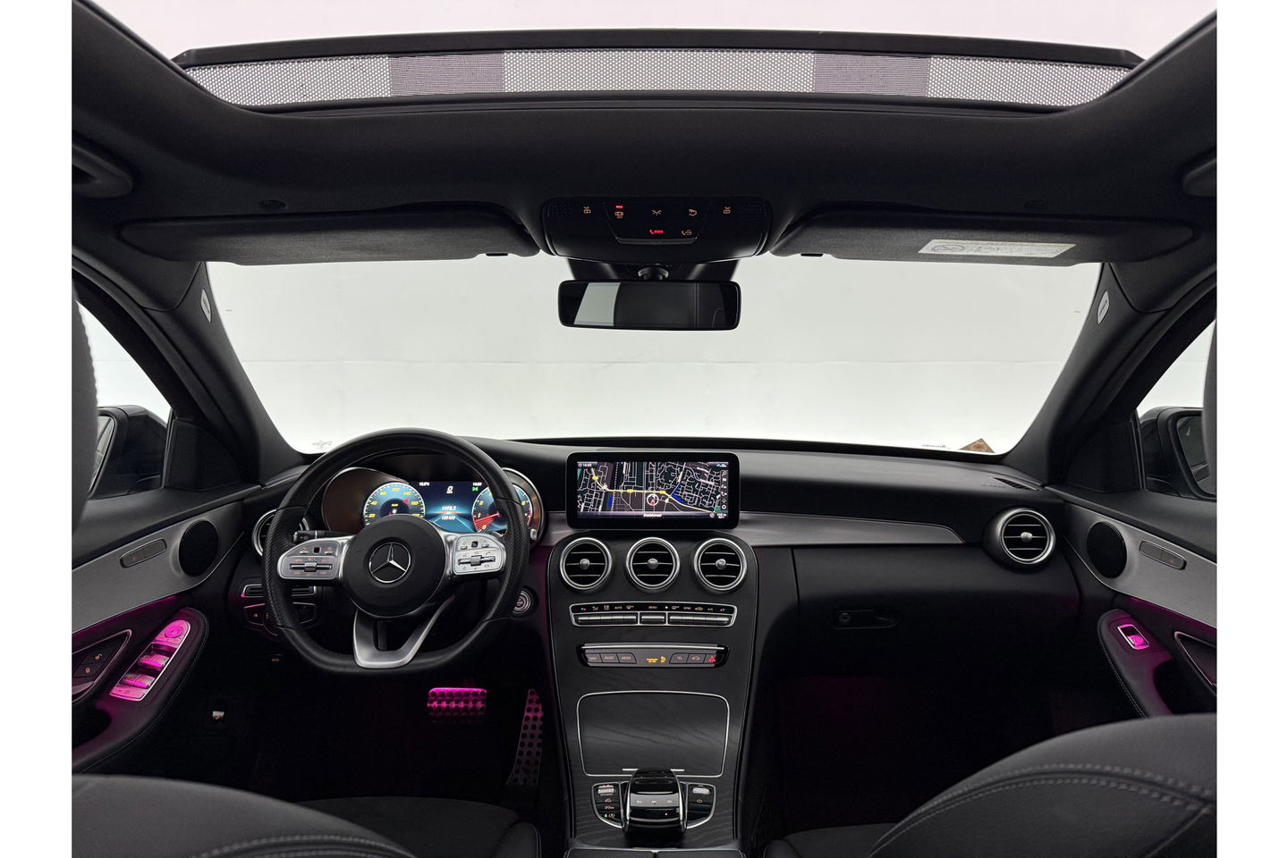 Mercedes-Benz C-Klasse 180 AMG 157PK Pano Sfeerverl. Virtual LED 18"LMV Clima Cruise Camera Carplay Navi PDC