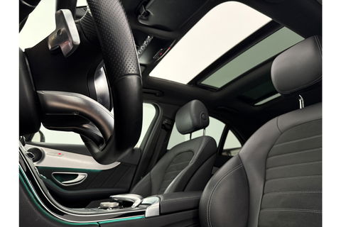 Mercedes-Benz C-Klasse 180 AMG 157PK Pano Sfeerverl. Virtual LED 18"LMV Clima Cruise Camera Carplay Navi PDC