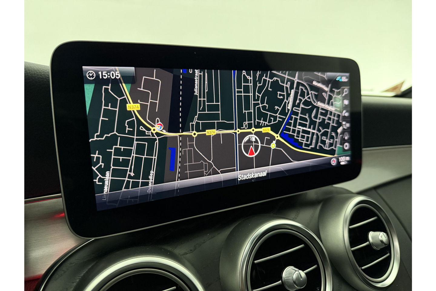Mercedes-Benz C-Klasse 180 AMG 157PK Pano Sfeerverl. Virtual LED 18"LMV Clima Cruise Camera Carplay Navi PDC
