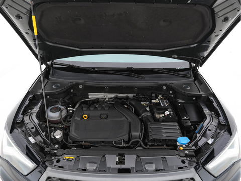 SEAT Ateca 1.5 TSI FR Business Intense *PANO | LEATHER-MICROFIBRE | FULL-LED | MEMORY-PACK | TOP-VIEW | BEATS-AUDIO | DIGI-COCKPIT | NAVI-FULLMAP | SPORT-SEATS | DAB+ | KEYLESS | CARPLAY | ECC | HEATED-SEATS | PDC | 18''ALU*