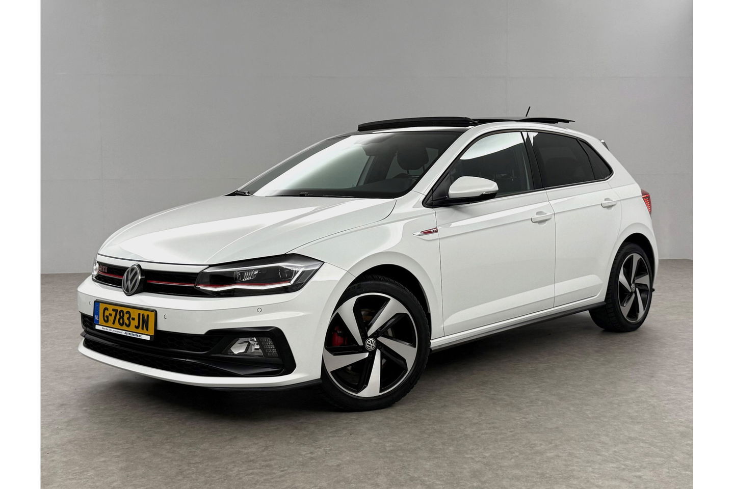 Volkswagen Polo 2.0 TSI GTI 200PK DSG Pano LED Virtual Camera  Clima Cruise Carplay 17''LMV Navi PDC