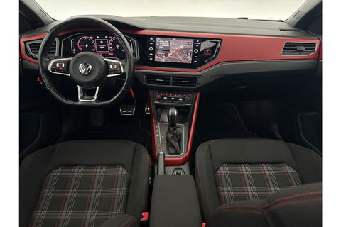 Volkswagen Polo 2.0 TSI GTI 200PK DSG Pano LED Virtual Camera  Clima Cruise Carplay 17''LMV Navi PDC
