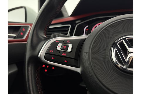 Volkswagen Polo 2.0 TSI GTI 200PK DSG Pano LED Virtual Camera  Clima Cruise Carplay 17''LMV Navi PDC