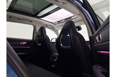 Lynk Co 01 1.5 262PK Hybride 360Camera Pano LED Sfeer Carplay ACC Clima Navi Virtual Memory 20"LMV