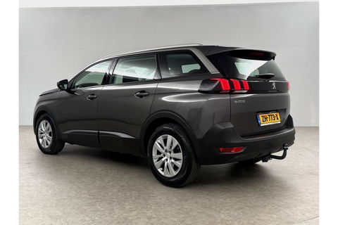 Peugeot 5008 1.2 PureTech 7 Persoons LED Virtual Trekhaak Carplay Clima Cruise Navi PDC 17''LMV