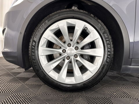 Tesla Model X 100D AWD [ 3-Fase ] Aut. *PANO-WINDOW | AUTO-PILOT | FULL-LEATHER | TOWBAR | CCS-FASTLOADER | NAVI-FULLMAP | FULL-LED | AIR-SUSPENSION | DIGI-COCKPIT | KEYLESS | CAMERA | DAB+ | HEATED-COMFORT-SEATS | 20''ALU*