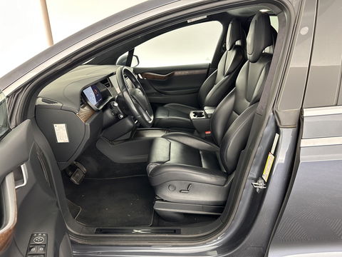 Tesla Model X 100D AWD [ 3-Fase ] Aut. *PANO-WINDOW | AUTO-PILOT | FULL-LEATHER | TOWBAR | CCS-FASTLOADER | NAVI-FULLMAP | FULL-LED | AIR-SUSPENSION | DIGI-COCKPIT | KEYLESS | CAMERA | DAB+ | HEATED-COMFORT-SEATS | 20''ALU*