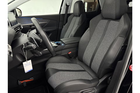 Peugeot 3008 1.2 PureTech 360Camera LED Trekhaak Virtual Clima Carplay Cruise Navi PDC 19''LMV