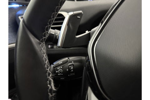 Peugeot 3008 1.2 PureTech 360Camera LED Trekhaak Virtual Clima Carplay Cruise Navi PDC 19''LMV