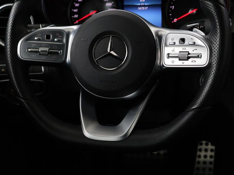Mercedes-Benz C-Klasse 300de AMG | Head-Up | Adaptive cruise | Stoelverwarming | Carplay | Leder/Alcantara | Memory | Sfeerverlichting | Keyless | Navigatie