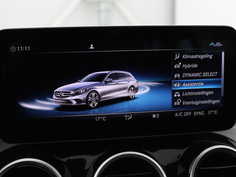 Mercedes-Benz C-Klasse 300de AMG | Head-Up | Adaptive cruise | Stoelverwarming | Carplay | Leder/Alcantara | Memory | Sfeerverlichting | Keyless | Navigatie