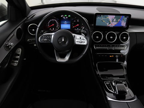 Mercedes-Benz C-Klasse 300de AMG | Head-Up | Adaptive cruise | Stoelverwarming | Carplay | Leder/Alcantara | Memory | Sfeerverlichting | Keyless | Navigatie
