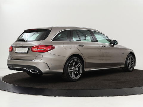 Mercedes-Benz C-Klasse 300de AMG | Head-Up | Adaptive cruise | Stoelverwarming | Carplay | Leder/Alcantara | Memory | Sfeerverlichting | Keyless | Navigatie