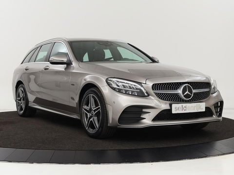 Mercedes-Benz C-Klasse 300de AMG | Head-Up | Adaptive cruise | Stoelverwarming | Carplay | Leder/Alcantara | Memory | Sfeerverlichting | Keyless | Navigatie