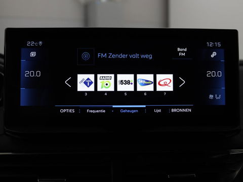 Peugeot 3008 1.5 BlueHDi Allure Pack Business | Trekhaak | LED | Camera | Apple Carplay | Navigatie | Dodehoek Detectie | Cruise Control | LMV