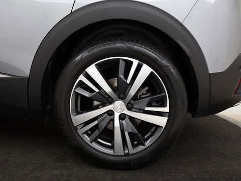 Peugeot 3008 1.5 BlueHDi Allure Pack Business | Trekhaak | LED | Camera | Apple Carplay | Navigatie | Dodehoek Detectie | Cruise Control | LMV