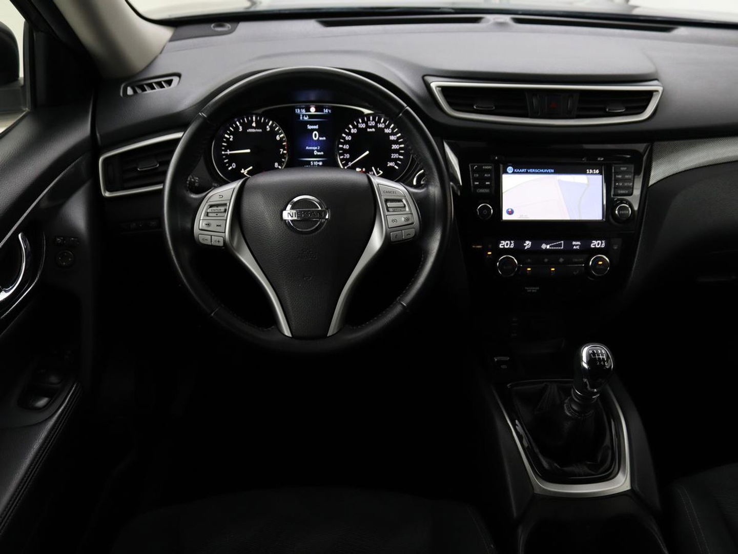 Nissan X-Trail 1.6 DIG-T N-Connecta 7-persoons | Panoramadak | 360 camera | Navigatie | Keyless | Cruise control | Climate control