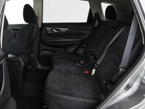 Nissan X-Trail 1.6 DIG-T N-Connecta 7-persoons | Panoramadak | 360 camera | Navigatie | Keyless | Cruise control | Climate control