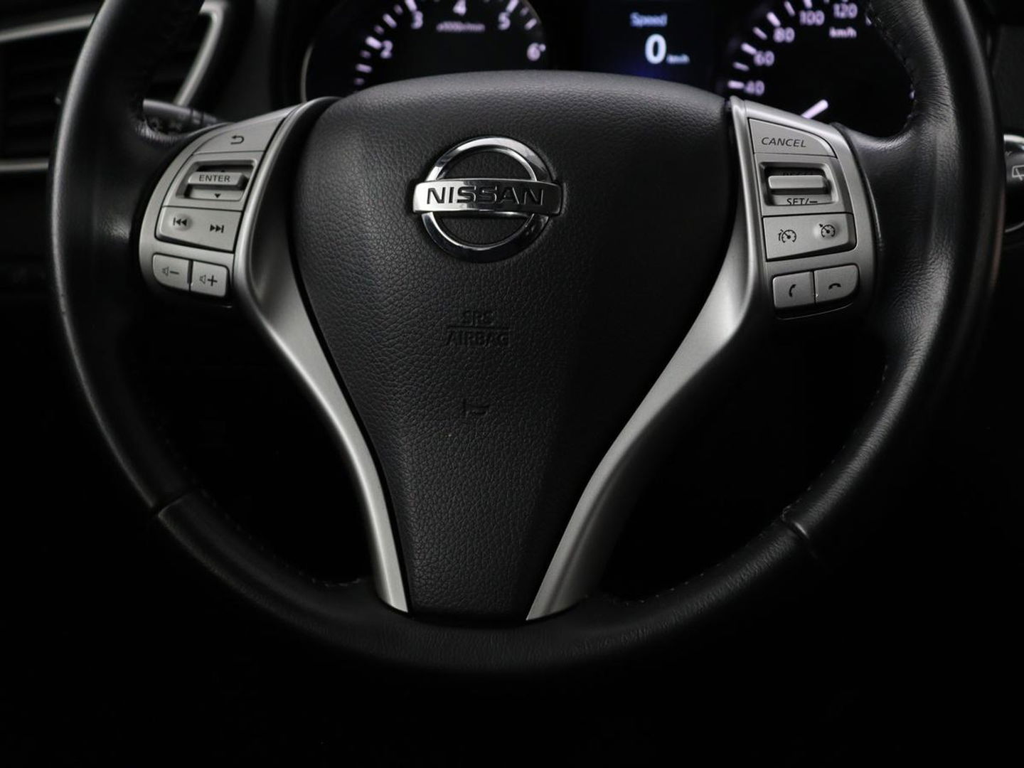 Nissan X-Trail 1.6 DIG-T N-Connecta 7-persoons | Panoramadak | 360 camera | Navigatie | Keyless | Cruise control | Climate control