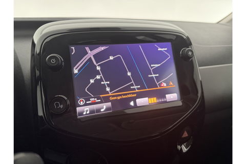 Peugeot 108 1.0 e-VTi Camera LED Clima Cruise Navigatie 15"LMV