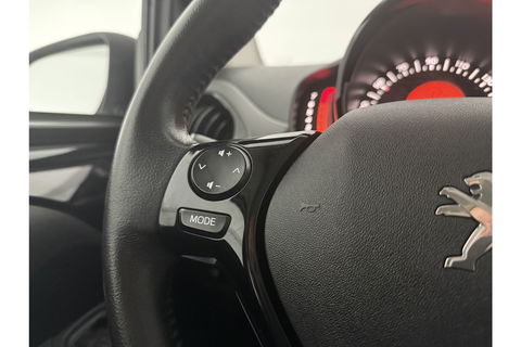 Peugeot 108 1.0 e-VTi Camera LED Clima Cruise Navigatie 15"LMV