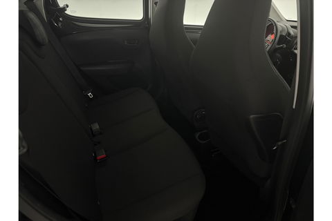 Peugeot 108 1.0 e-VTi Camera LED Clima Cruise Navigatie 15"LMV