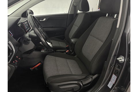 Kia Stonic 1.0 T-GDi DynamicLine Airco Camera Cruise Carplay Parkeersensoren 17"LMV