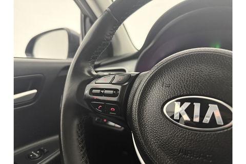 Kia Stonic 1.0 T-GDi DynamicLine Airco Camera Cruise Carplay Parkeersensoren 17"LMV