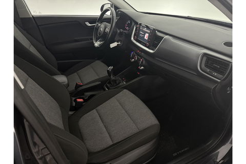 Kia Stonic 1.0 T-GDi DynamicLine Airco Camera Cruise Carplay Parkeersensoren 17"LMV