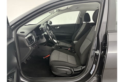 Kia Stonic 1.0 T-GDi DynamicLine Airco Camera Cruise Carplay Parkeersensoren 17"LMV
