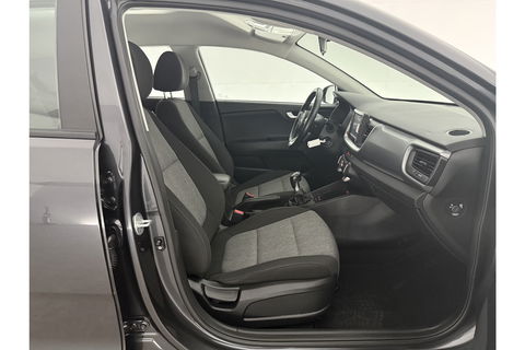 Kia Stonic 1.0 T-GDi DynamicLine Airco Camera Cruise Carplay Parkeersensoren 17"LMV