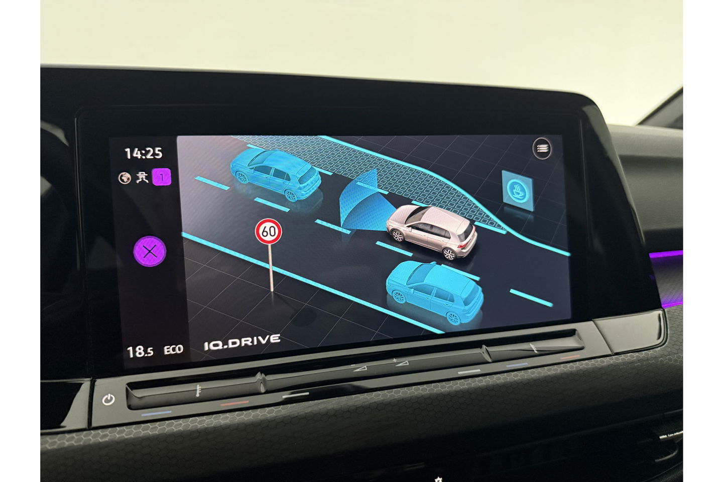 Volkswagen Golf 1.4 GTE DSG 245PK IQ Lights LED Sfeerverl. Virtual ACC Carplay Clima Navi PDC 18"LMV
