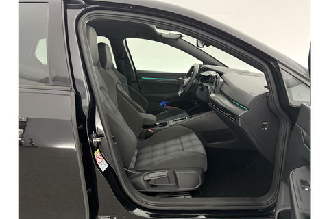 Volkswagen Golf 1.4 GTE DSG 245PK IQ Lights LED Sfeerverl. Virtual ACC Carplay Clima Navi PDC 18"LMV